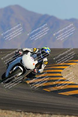 media/Nov-26-2022-TrackXperience (Sat) [[9e3694b821]]/Level 3/Session 6 (Turn 12)/